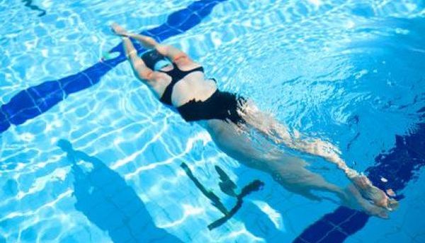 natation femme filigrame